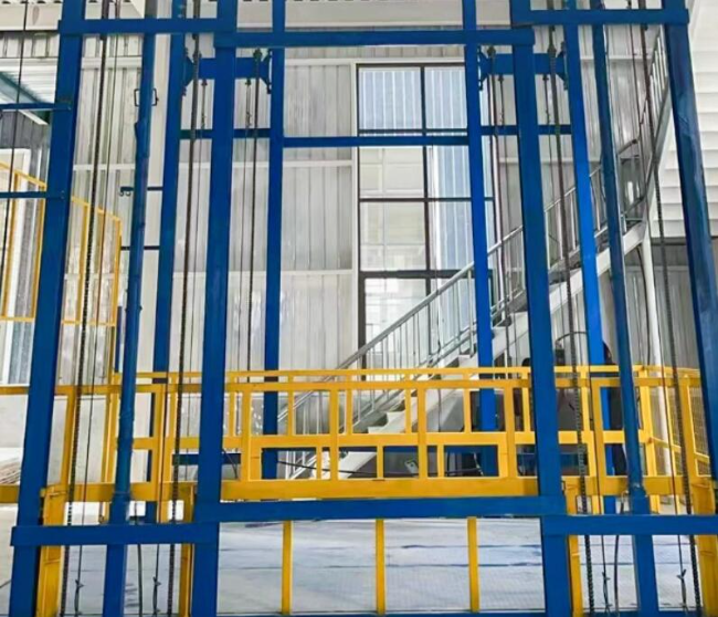 鹤峰升降货梯载重范围在多少