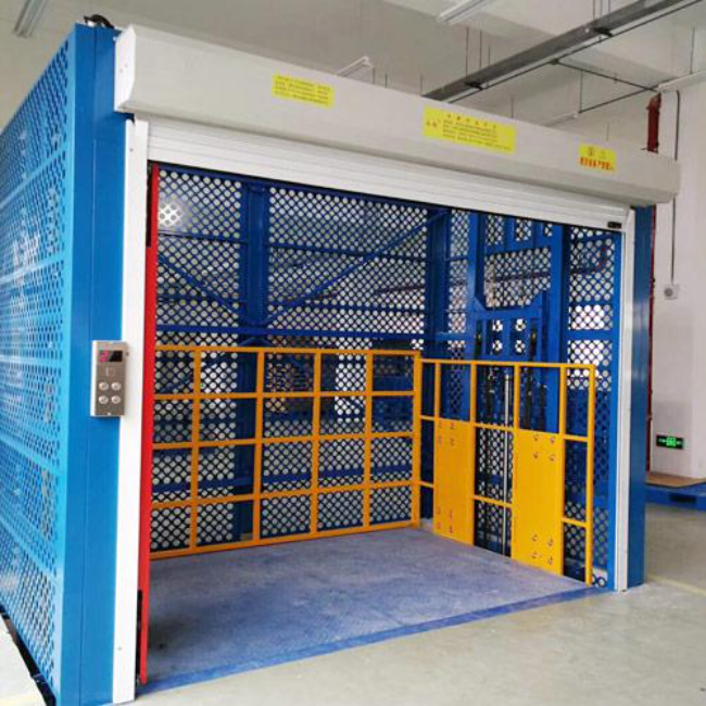 鹤峰导轨式升降货梯